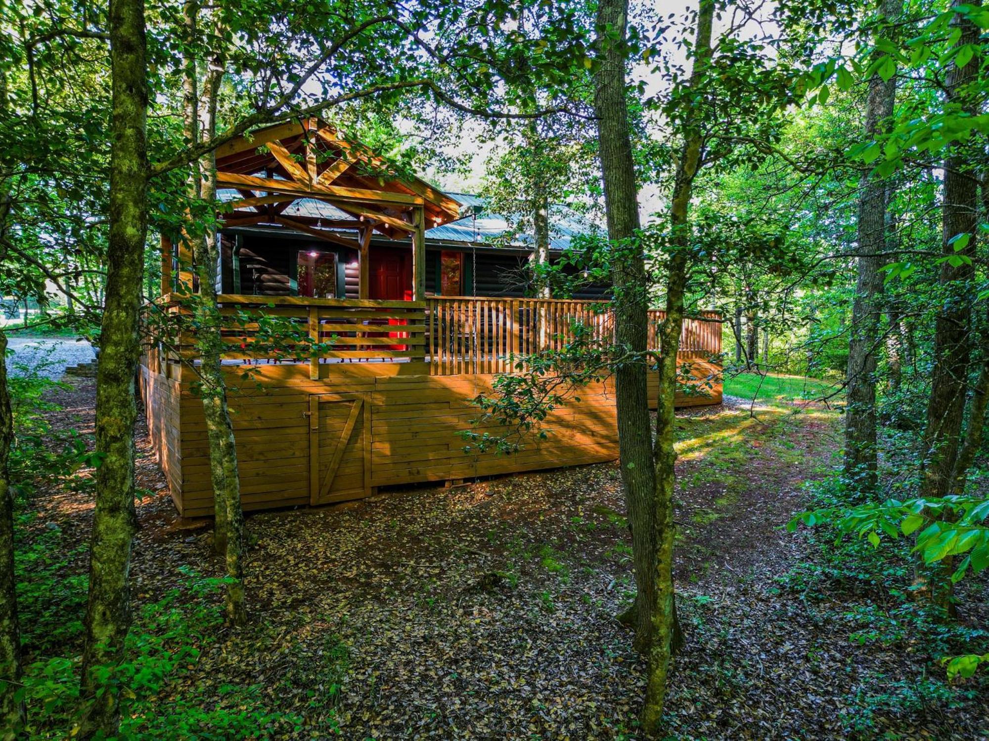 The Big Little Cabin - Hot Tub & Playground Dahlonega Esterno foto